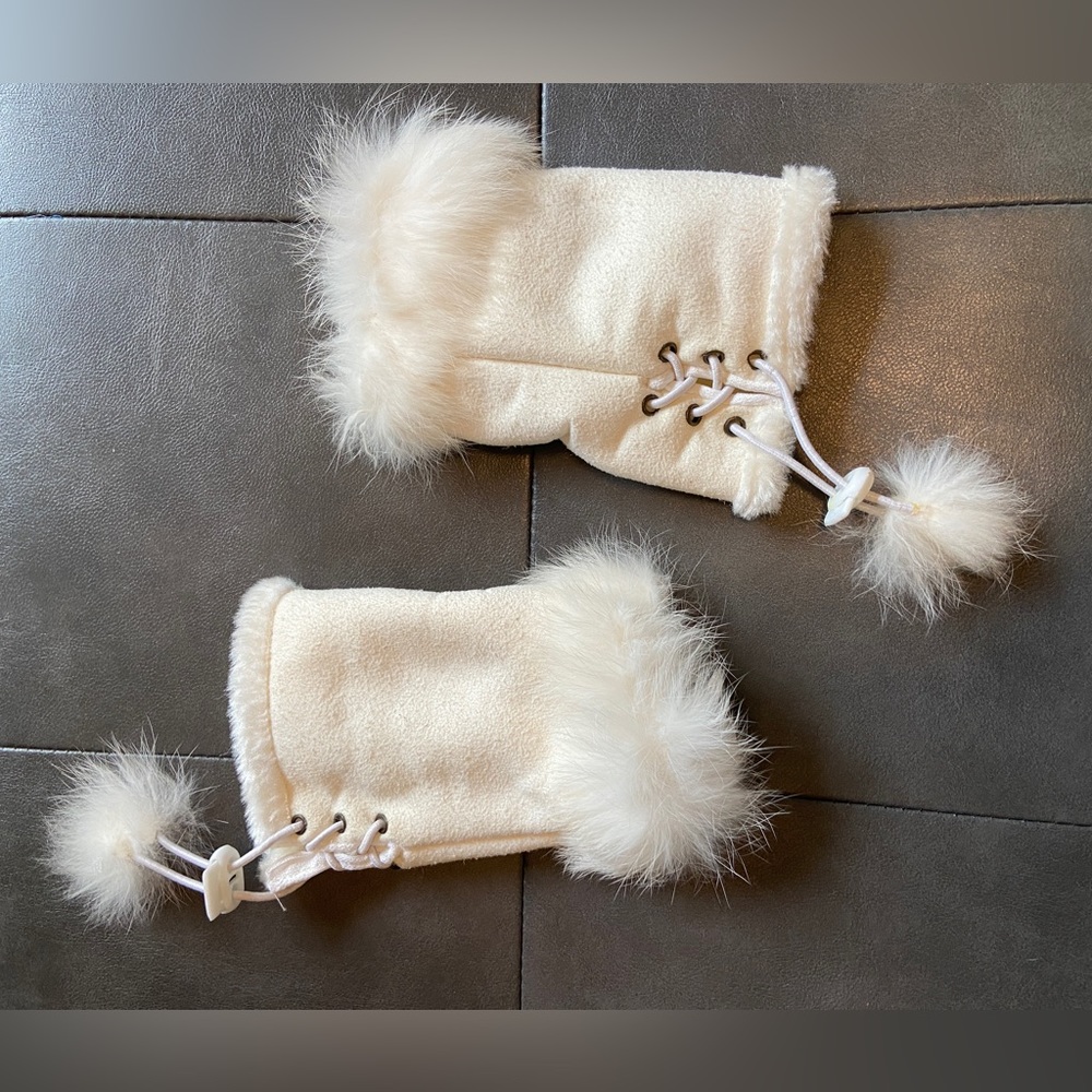 Fingerless Gloves - Creamy White- suede and fur size medium